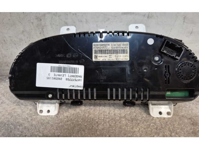 Спидометр (приборный щиток) Maserati Levante