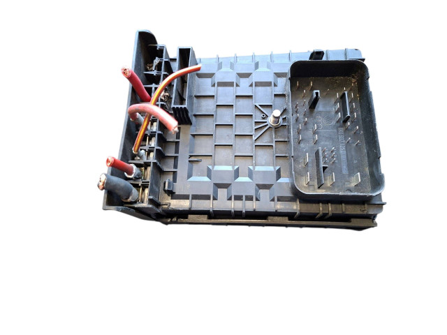 Блок предохранителей 1K0937118, 1K0937125D   Skoda Yeti (5L)    