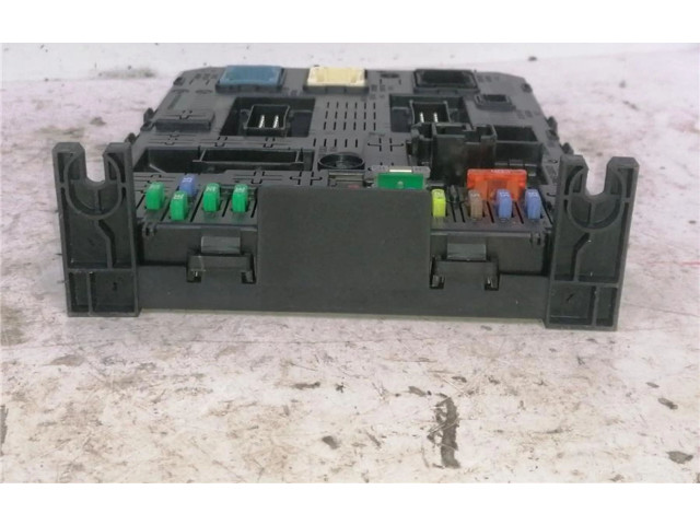 Блок предохранителей  281197595, 0090012   Peugeot 5008    