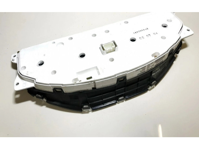 Панель приборов 30682287, 69594240T   Volvo V70       