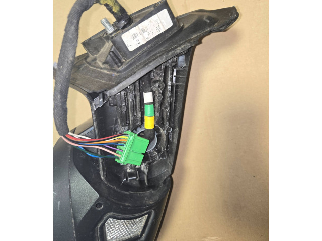 Зеркало электрическое Volvo V70 2000 - 2004 года