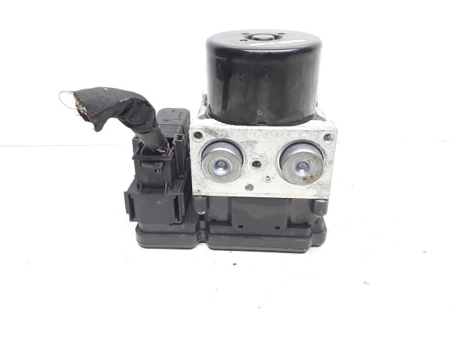 Блок АБС 31273882, P31273882   Volvo  S60  2011 - 2013 года