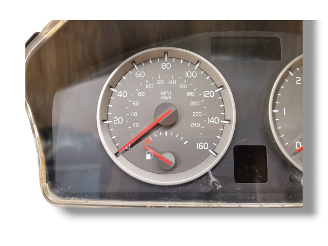 Přístrojová deska Volvo S40 2005 30682570, 8602881