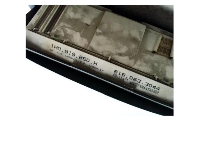 Панель приборов 1HM919860T, 1HM919860T Volkswagen Golf III