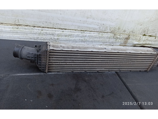 Интеркулер  8U0145803B   Audi Q3 8U 