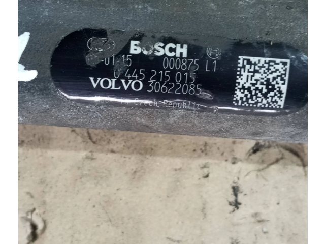 Топливная рампа 30622085, 000875L1   Volvo XC90  