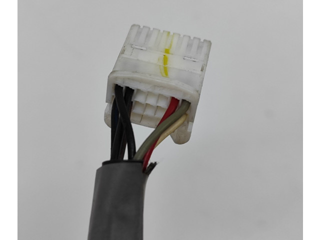 Модуль управления BSM 8790805410 Toyota Avensis T270