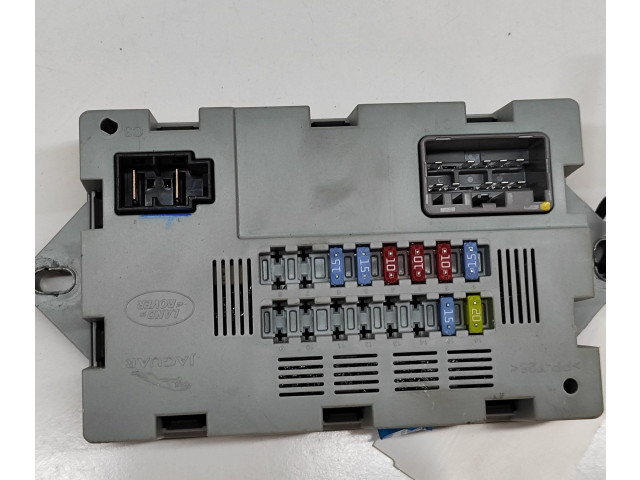 Turbodmychadlo Блок предохранителей CPLA14Q073AA   Jaguar I-Pace   QG