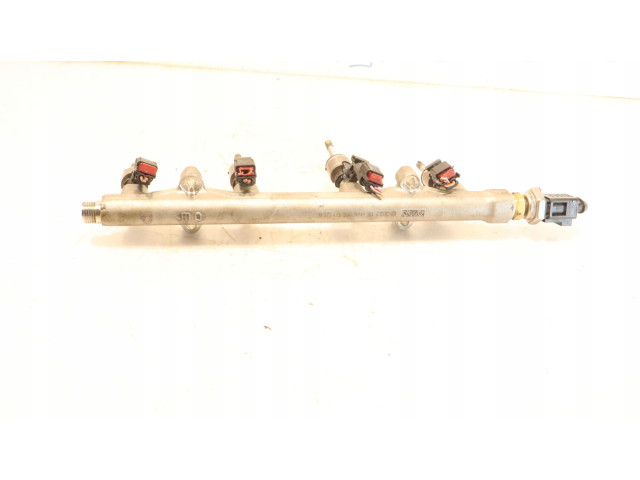 Топливная рампа 026150006Z Skoda Scala