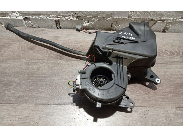 Вентилятор печки    08687518, 30730698   Volvo XC90