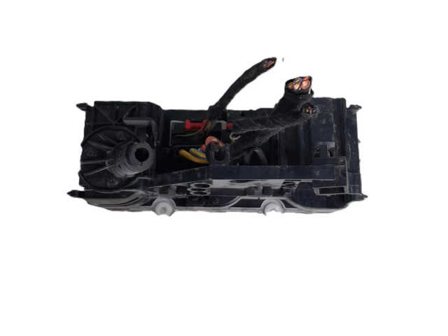 Блок управления климат-контролем    Volkswagen Caddy