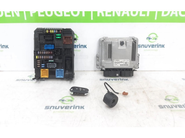 Блок управления двигателя 9833749880, 9833749880   Peugeot Partner III
