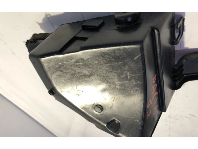 Блок предохранителей K7JA714 Dacia Sandero