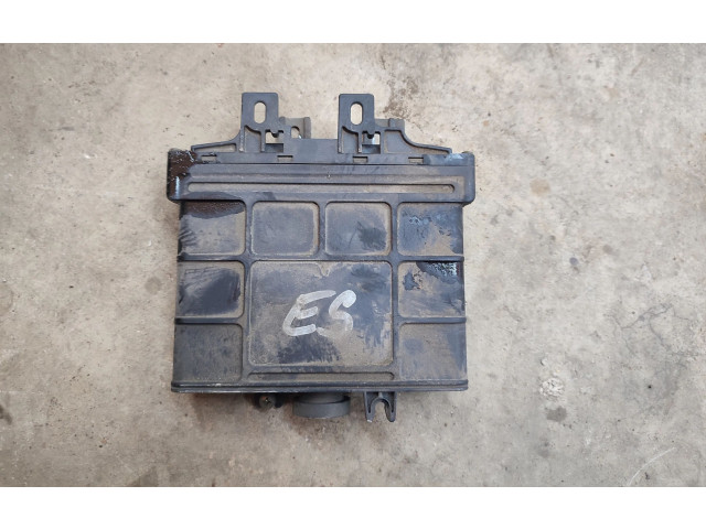 Блок управления коробкой передач 01M927733ES Audi A3 S3 8L