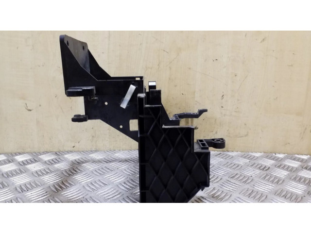 Другая деталь салона