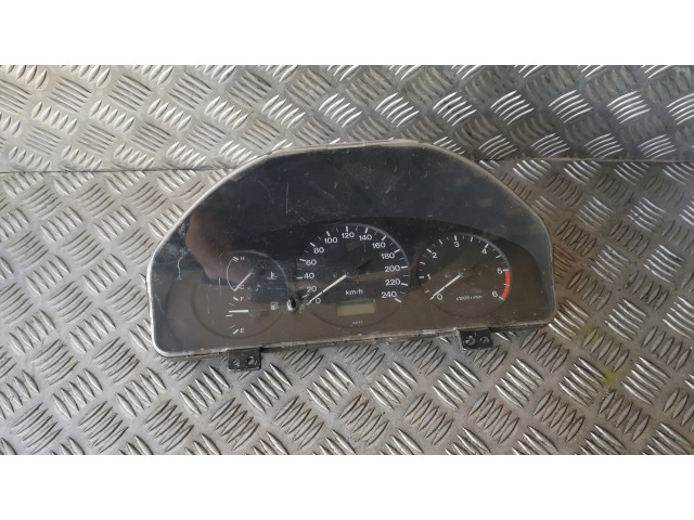 Панель приборов GE6SA Mazda 626