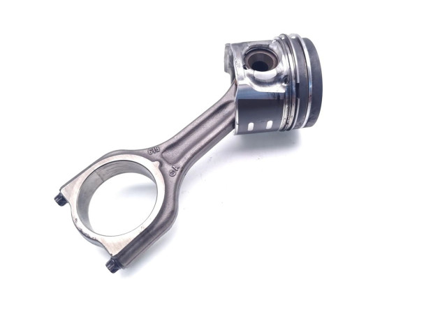  Поршень с шатуном 9HR(DV6C) 9HR, DV6C  Peugeot 5008  