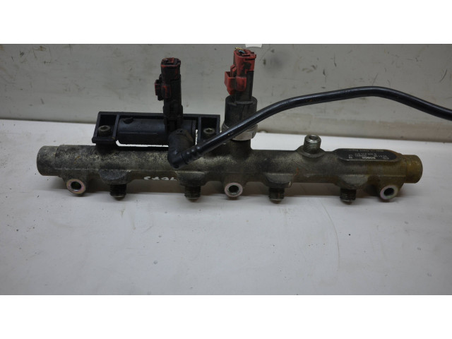 Vstřikovací lišta 0445214017, 000831 Peugeot 807