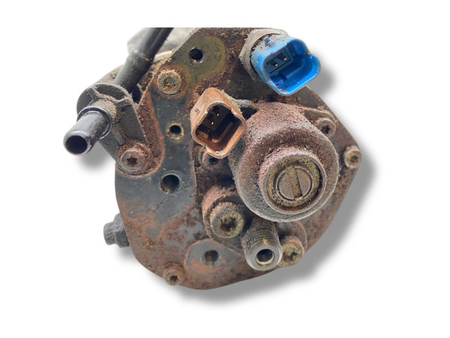 Топливный насос