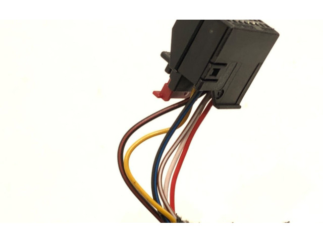 Зеркало электрическое Skoda Octavia Mk3 (5E) 2013 - 2019 года