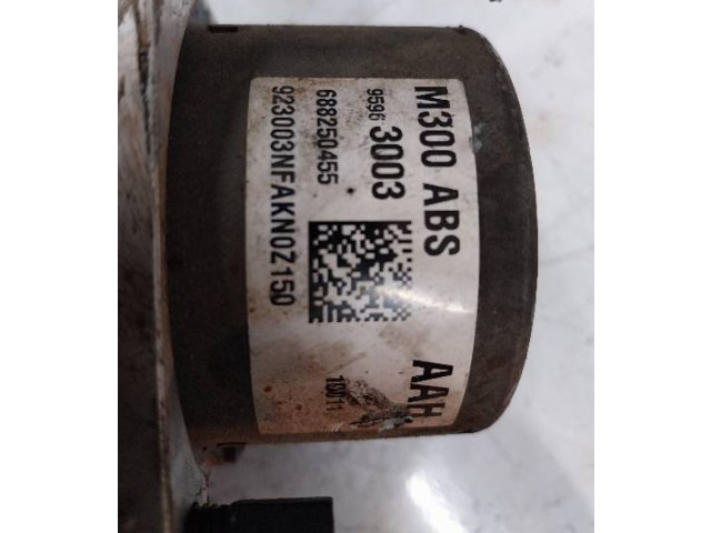 Блок АБС    Chevrolet  Spark   -  года