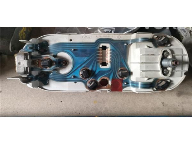 Přístrojová deska Ford Fiesta 1976 d77fb10849be