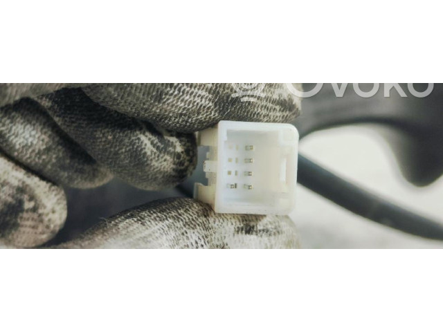 Зеркало электрическое Dacia Duster 2010 - 2017 года