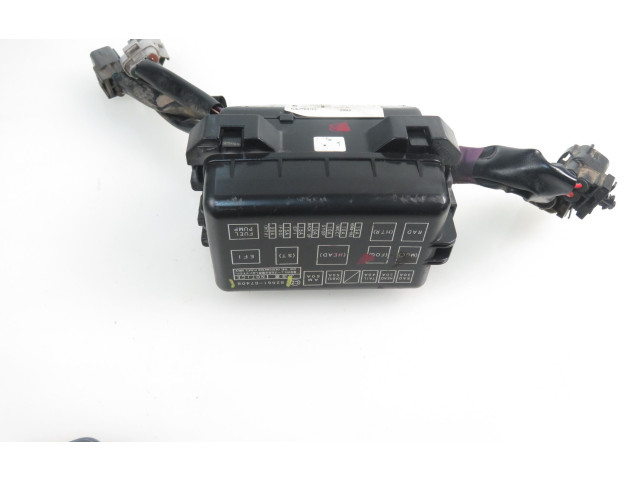 Блок предохранителей 8266187408 Daihatsu Terios