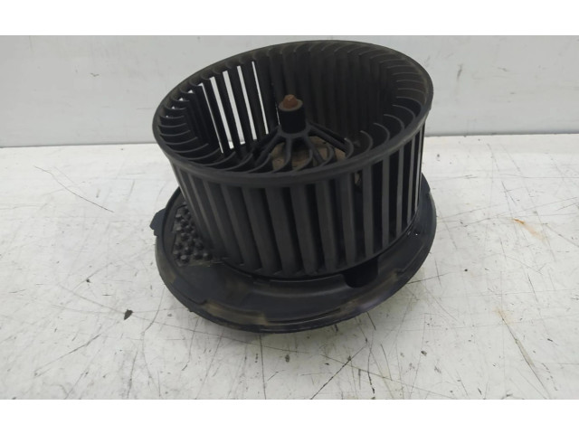 Вентилятор печки    3C0907521   Volkswagen Touran I