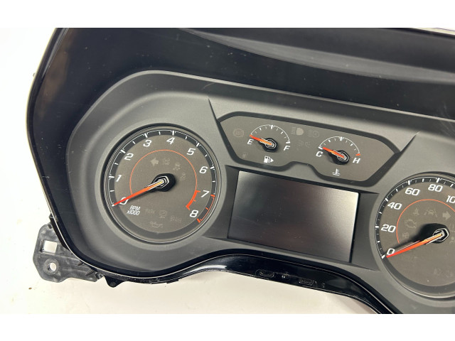 Панель приборов 84761770   Chevrolet Camaro       