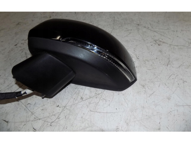 Зеркало электрическое Volvo XC40 - года