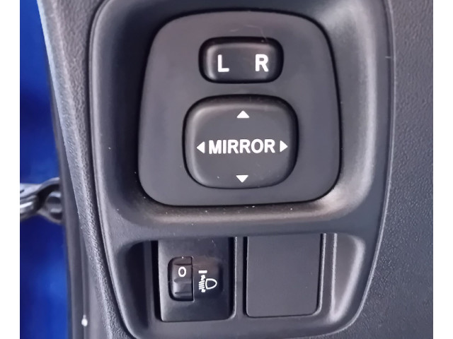 Zpětné zrcátko Peugeot 108 2018