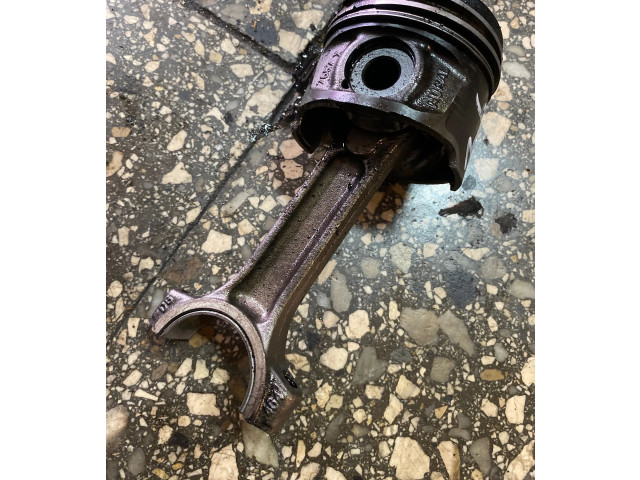 Поршень 7657X Renault Kangoo I