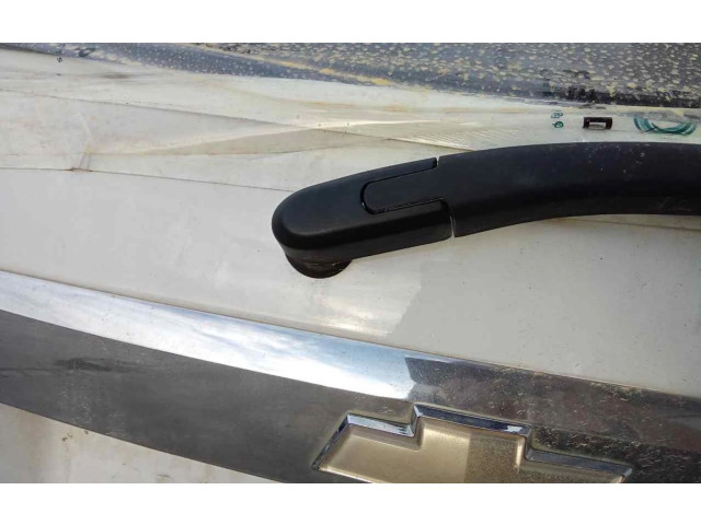 Моторчик заднего дворника     Chevrolet Meriva