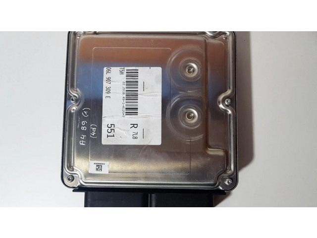 Řídící jednotka 06L907309E, 0261S18388 Audi A4 S4 B9 2019