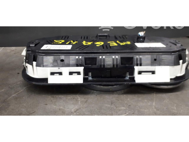 Přístrojová deska Renault Megane III 2013 A2C53363614