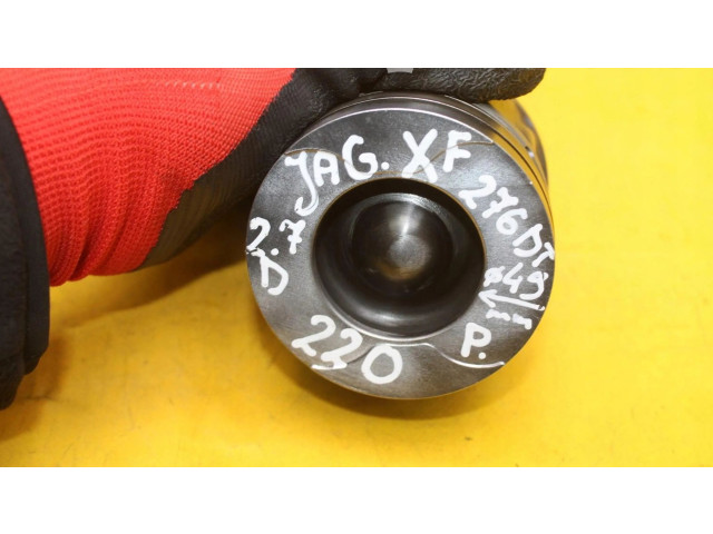 Поршень с шатуном Jaguar XF X250
