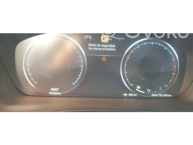 Панель приборов 32356877 Volvo XC90