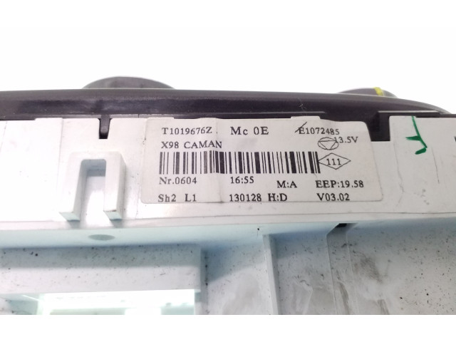 Блок управления кондиционера воздуха / климата/ печки (в салоне)