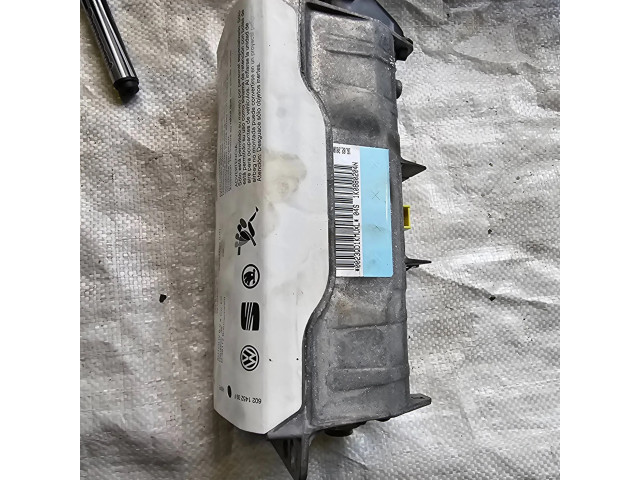 Подушка безопасности пассажира 1K0880204N, 0023QD1K4UXL Skoda Octavia Mk2 (1Z)