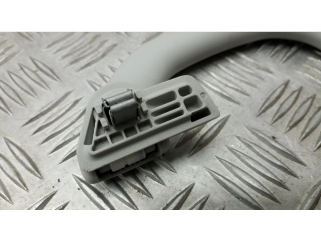 Задняя ручка