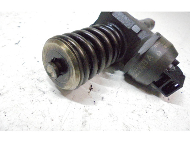 Форсунка 038130073AG, 038130073AG    Skoda Octavia Mk2 (1Z)   