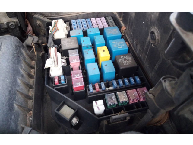 Pojistková skříňka Řídící jednotka BSM    Hyundai Tucson JM 2006