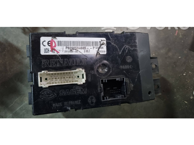 Блок комфорта P8200584665P, 281185588A   Renault Master II   