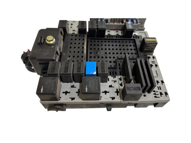 Блок предохранителей  9401802, 160949327   Volvo V70    