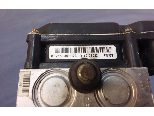 Блок АБС 27536SC020, 27536SC020 Subaru Forester SH 2008 - 2013 года