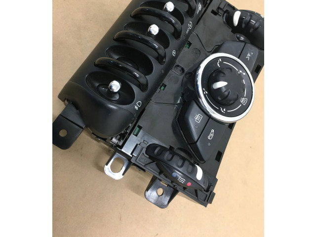 Блок управления кондиционера воздуха / климата/ печки (в салоне) E1060548 Mini Cooper Countryman R60