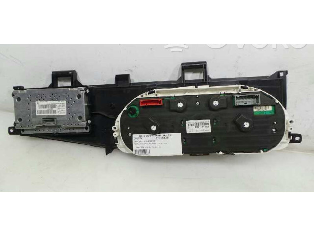 Панель приборов 8200413088 Renault Vel Satis