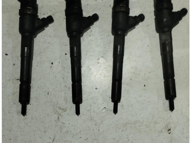 Форсунка 0445110083, 0445110083    Fiat Grande Punto   