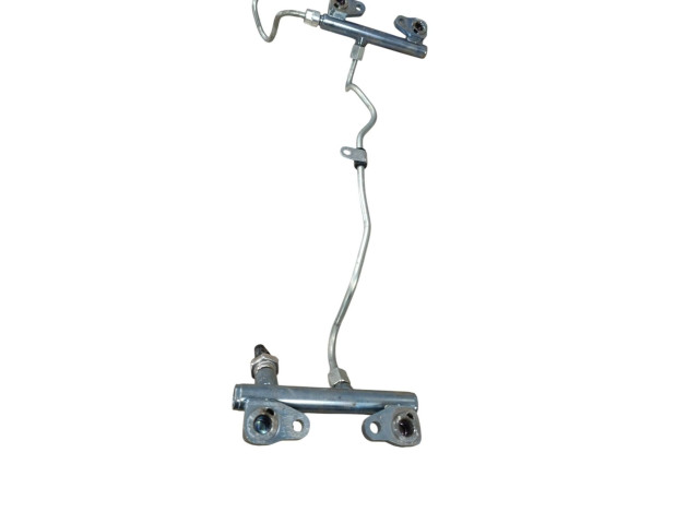 Vstřikovací lišta Subaru Outback (BT)